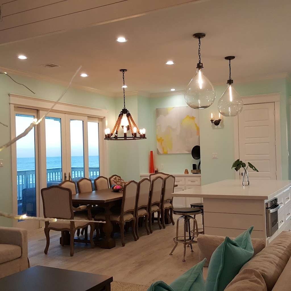 Galveston Luxury Vacation Rentals/ Call of The Sea | 24519 Termini-San Luis Pass Rd, Galveston, TX 77554, USA | Phone: (713) 962-1672