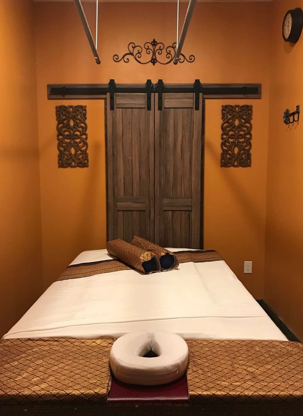 Wellness Thai Massage & Day Spa 2 | 6633 Spring Stuebner Rd #320, Spring, TX 77389, USA | Phone: (832) 639-8179