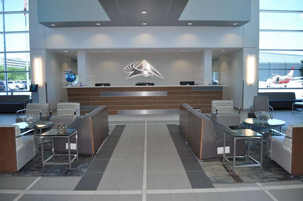 Atlantic Aviation HOU | 7930 Airport Blvd, Houston, TX 77061, USA | Phone: (713) 644-6431