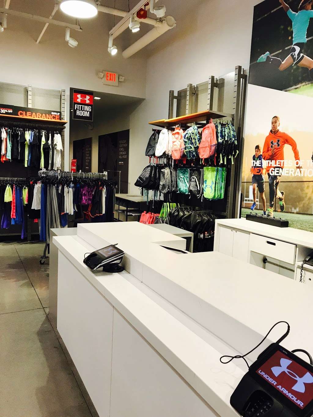 Under Armour Factory House | 100 S Premium Outlets Dr Suite 110, Blackwood, NJ 08012, USA | Phone: (856) 302-4559