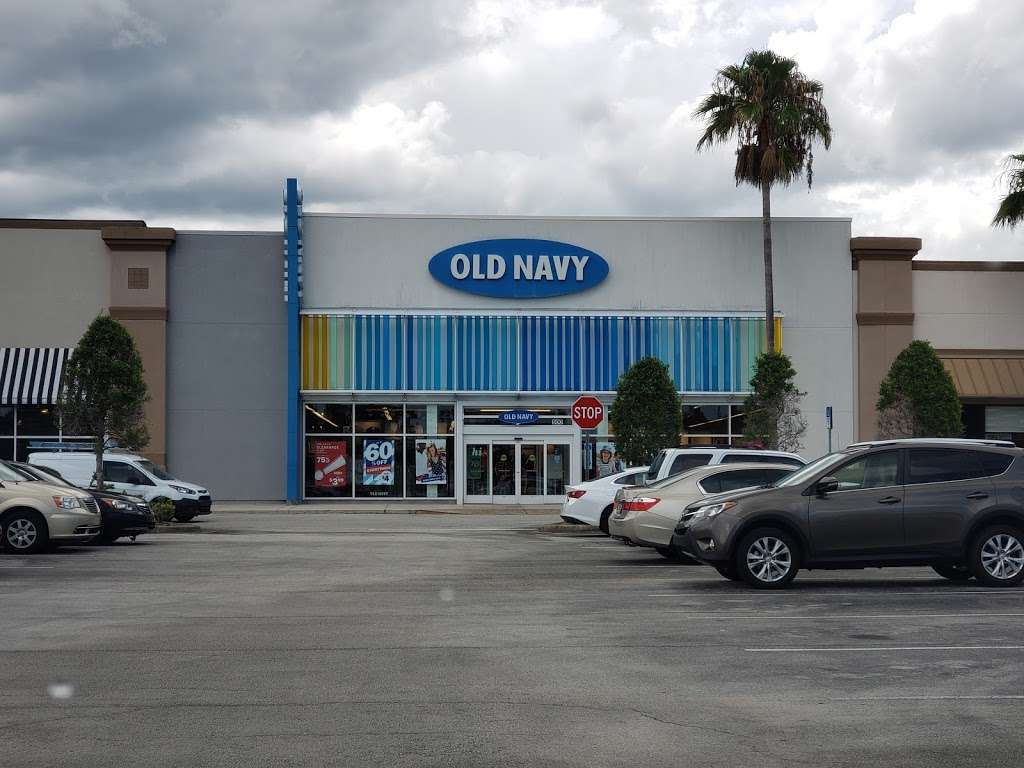 Old Navy 2500 W W International Speedway Blvd 500, Daytona Beach, FL