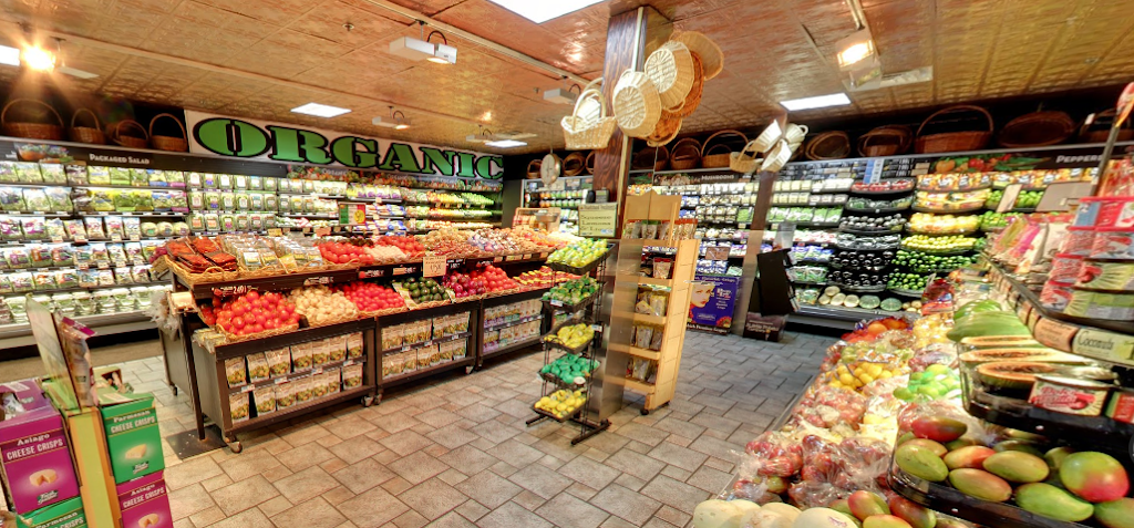 Super Foodtown of Cedar Grove | 597 Pompton Ave, Cedar Grove, NJ 07009, USA | Phone: (973) 595-0655