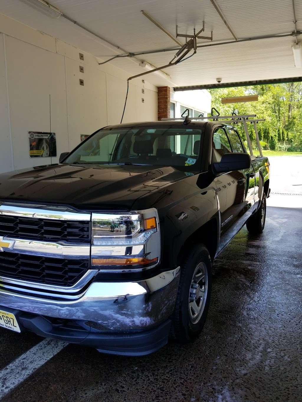 Wall Car Wash | 1720 NJ-35, Wall Township, NJ 07719 | Phone: (732) 904-8667