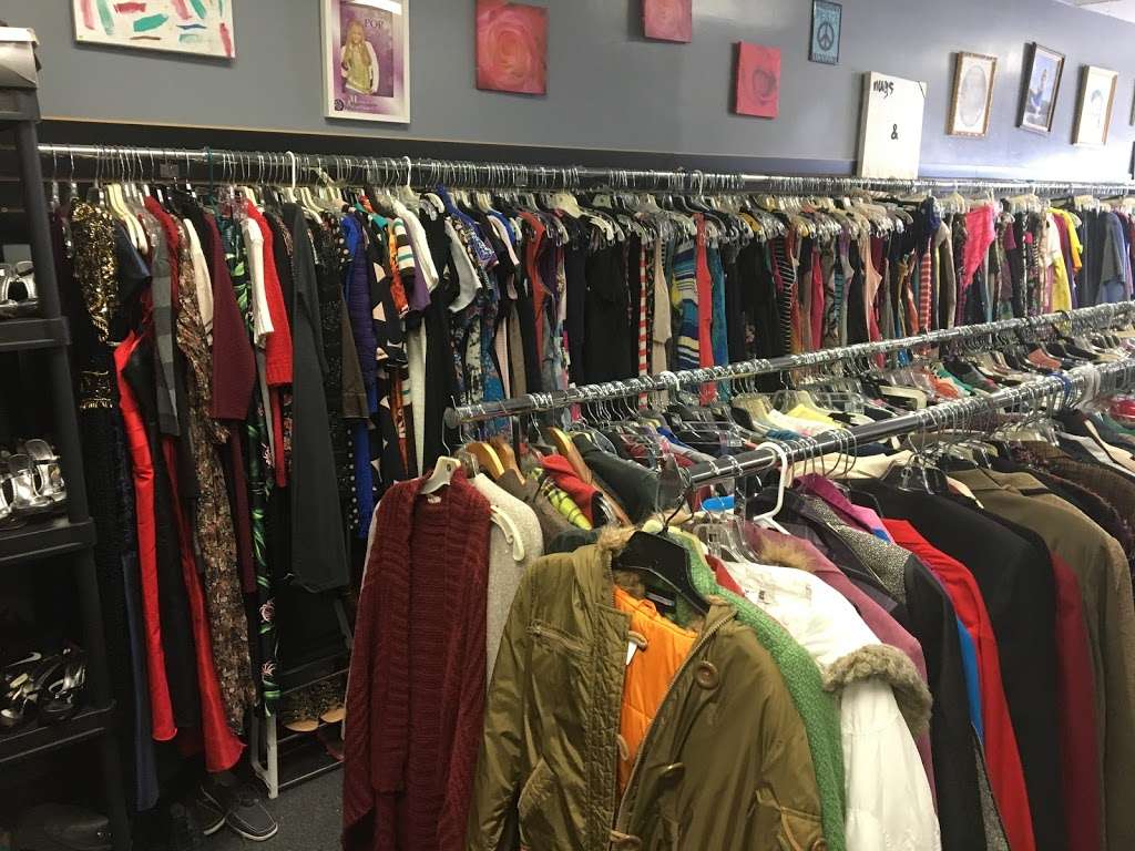 Jc Thrift Store | 22104 Norwalk Blvd, Hawaiian Gardens, CA 90716, USA