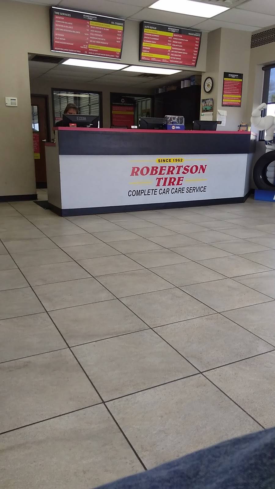 Robertson Tire - Riverside / ORU / Jenks | 8840 S Delaware Ave, Tulsa, OK 74137, USA | Phone: (918) 291-0330