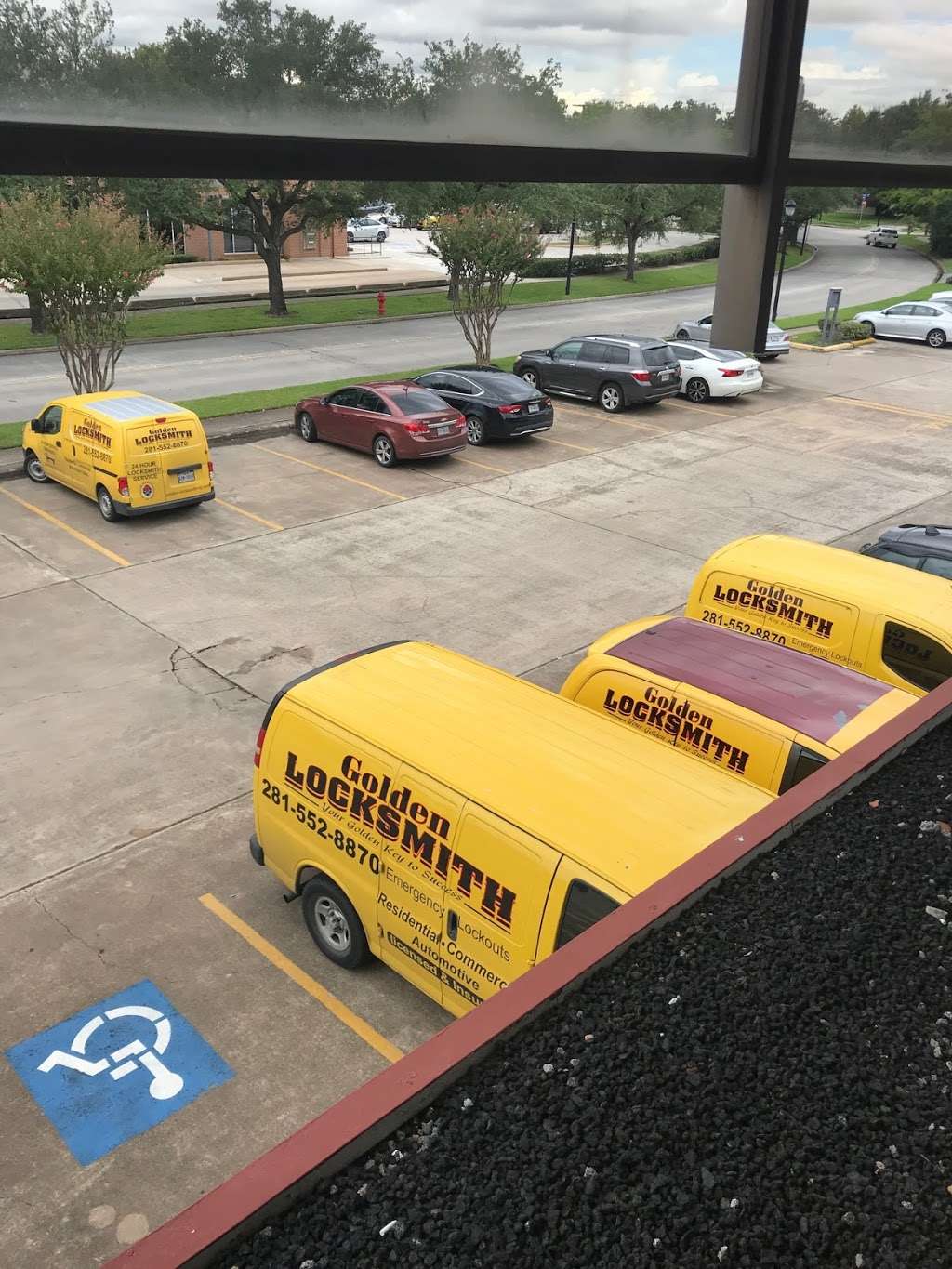 Golden Locksmith West University Place | 6733 Stella Link Rd # 209, Houston, TX 77005 | Phone: (832) 786-3901