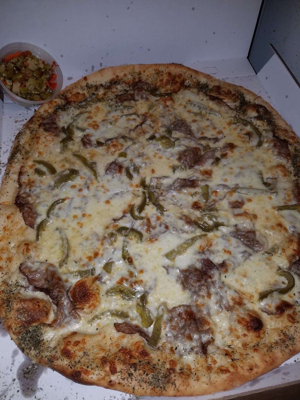 Dantes Pizzeria | 3028 W Armitage Ave, Chicago, IL 60647, USA | Phone: (773) 342-0002