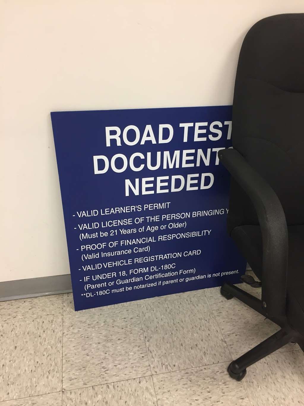 Pennsylvania Department of Transportation Photo Drivers License | 1067 W Baltimore Pike, Media, PA 19063 | Phone: (800) 932-4600