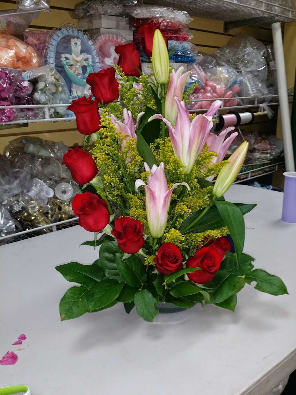 Mex City Party Center & Florist | 125 Port Richmond Ave, Staten Island, NY 10302, USA | Phone: (718) 273-1777