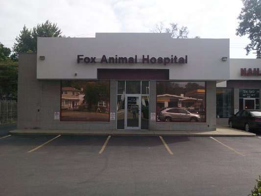 Fox Animal Hospital | 2107 Crawford Ave, Evanston, IL 60201, USA | Phone: (847) 869-4900