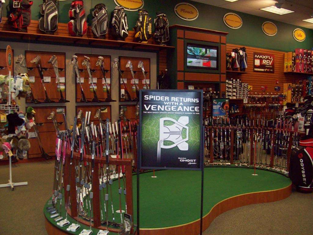 DICKS Sporting Goods | 2 Galleria Mall Dr, Taunton, MA 02780, USA | Phone: (508) 823-8132