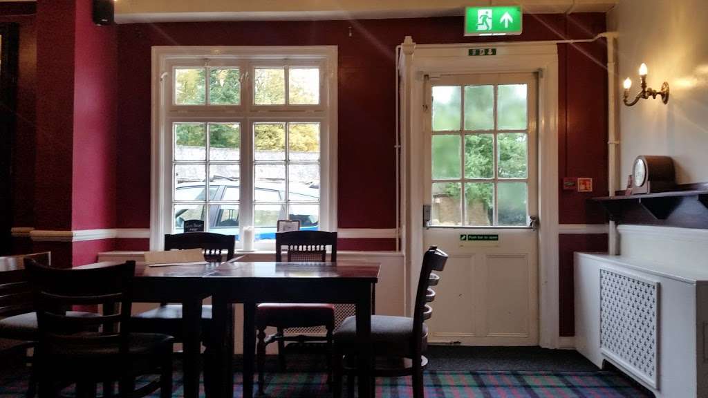 The Greyhound Pub | Church End, London NW4 4JT, UK | Phone: 020 3302 1551