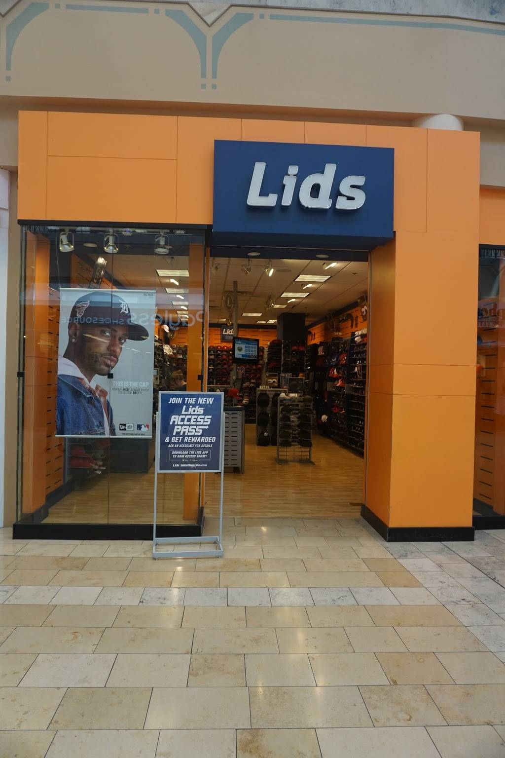 Lids | 6555 E Southern Avenue SP1027, Mesa, AZ 85206, USA | Phone: (480) 807-1810