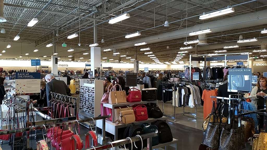 Nordstrom Rack Chimney Rock | 362 Chimney Rock Rd, Bound Brook, NJ 08805, USA | Phone: (732) 627-3000