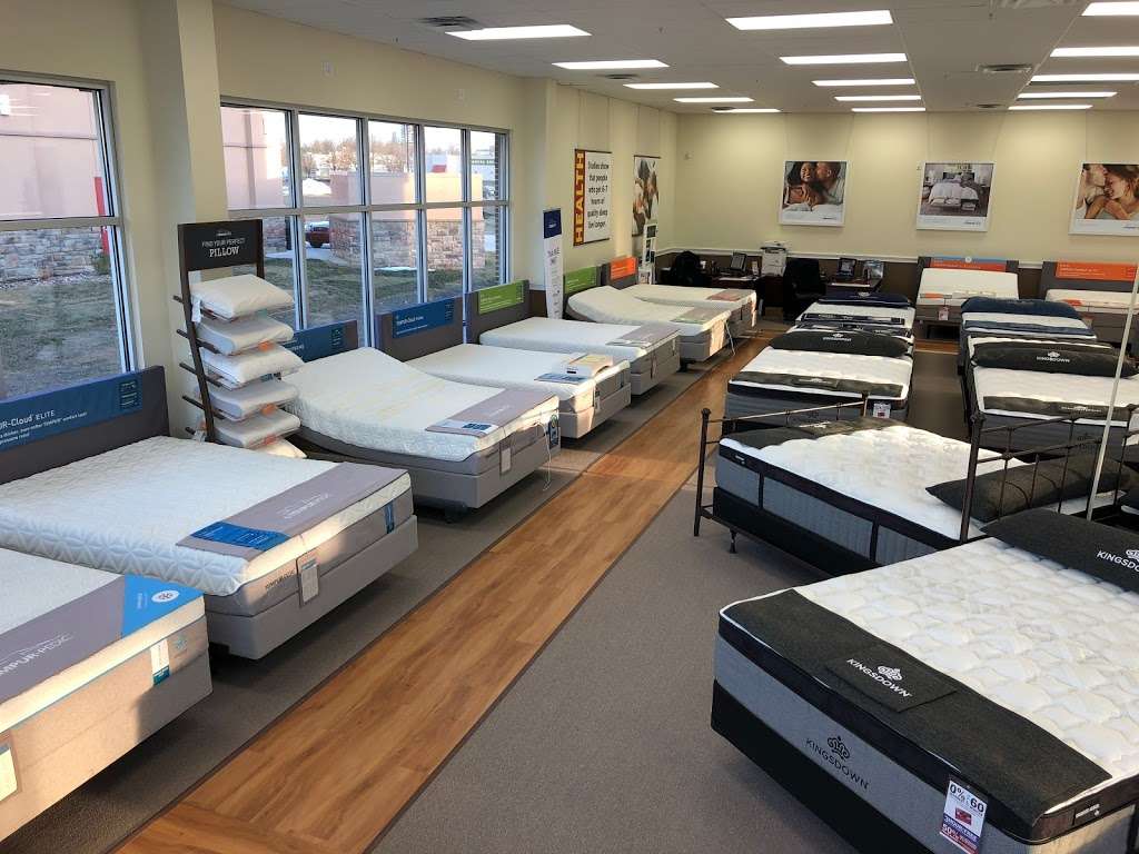 Mattress Warehouse of Martinsburg - Foxcroft | 882 Foxcroft Ave, Martinsburg, WV 25401 | Phone: (304) 262-3450