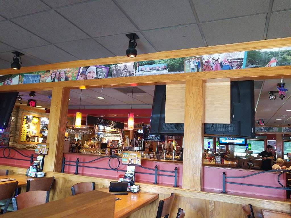 Applebees Grill + Bar | 404 S Main St, Forked River, NJ 08731, USA | Phone: (609) 971-7800