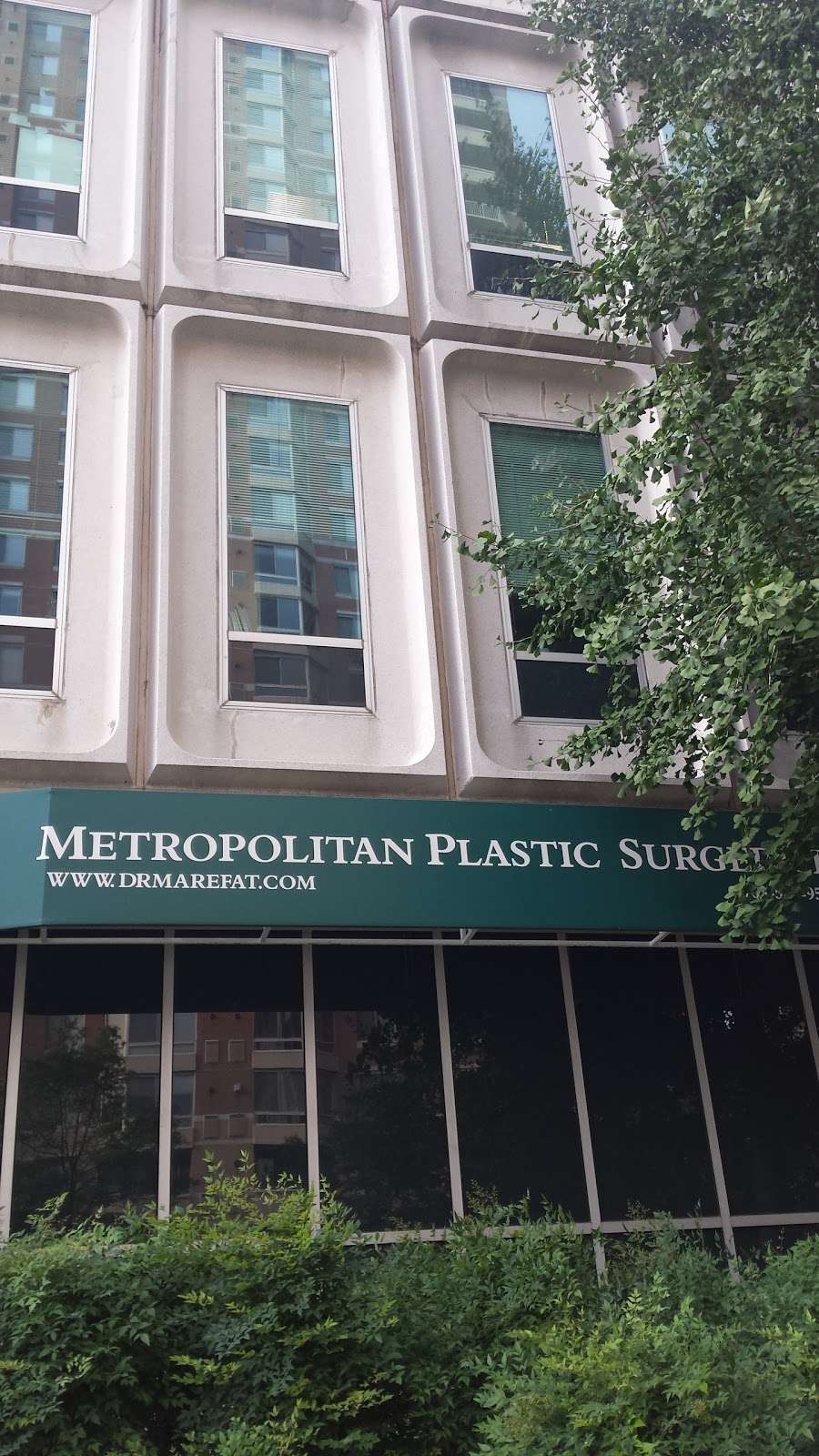 Metropolitan Plastic Surgery | 313 Park Ave Suite 100A, Falls Church, VA 22046 | Phone: (703) 516-7600