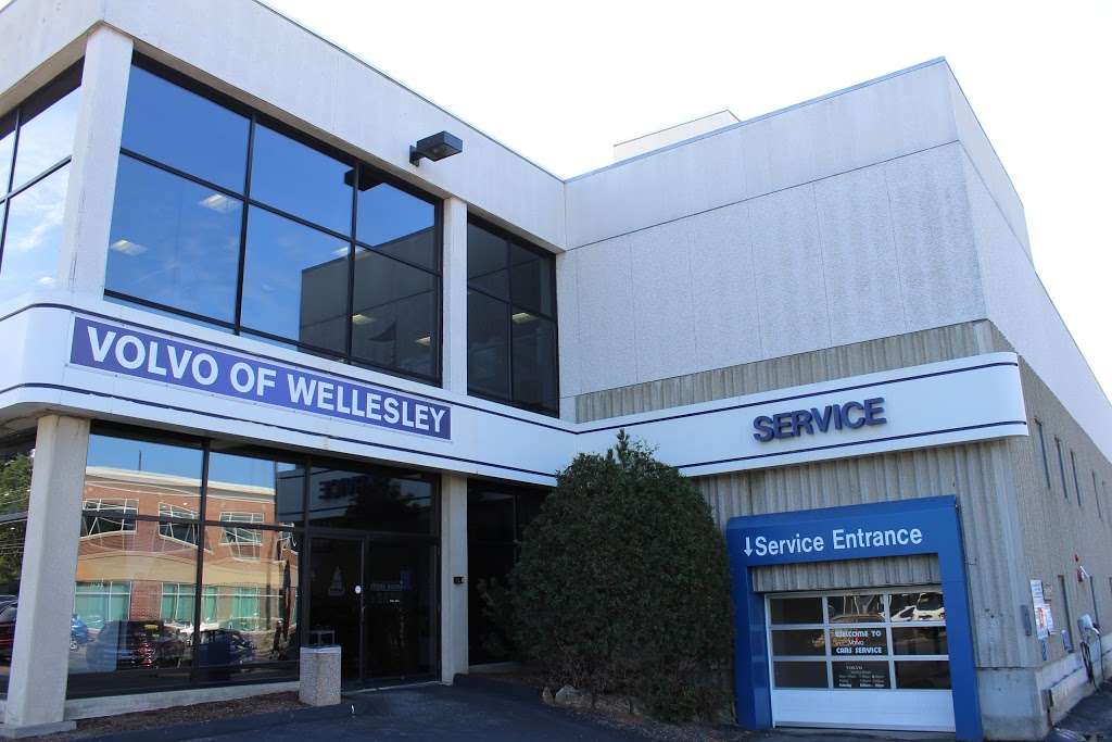 Volvo of Wellesley | 962 Worcester St, Wellesley, MA 02482, USA | Phone: (781) 235-8841