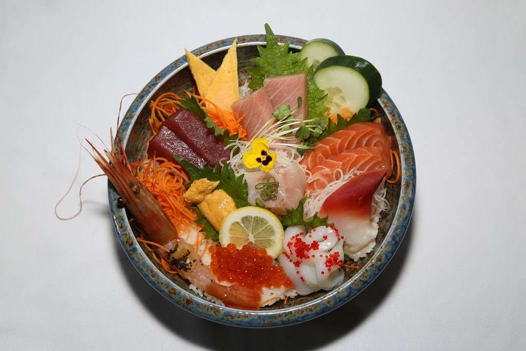 Ginza Sushi And Ramen | 1100 S Front St, Philadelphia, PA 19147 | Phone: (267) 534-4046