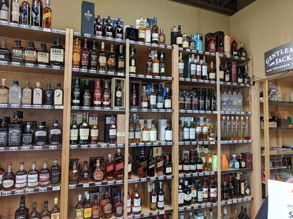 Gills Top Shelf Liquor | 4435 Red Arrow Hwy, Stevensville, MI 49127, USA | Phone: (269) 408-1650