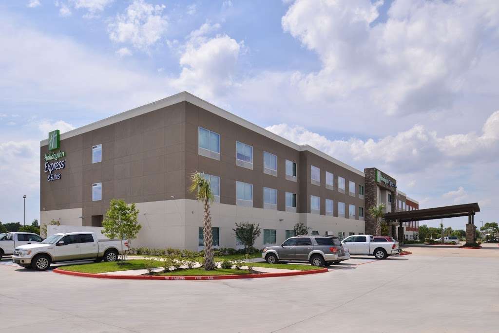 Holiday Inn Express & Suites Houston E - Pasadena | 5450 Vista Rd, Pasadena, TX 77505 | Phone: (281) 487-8888