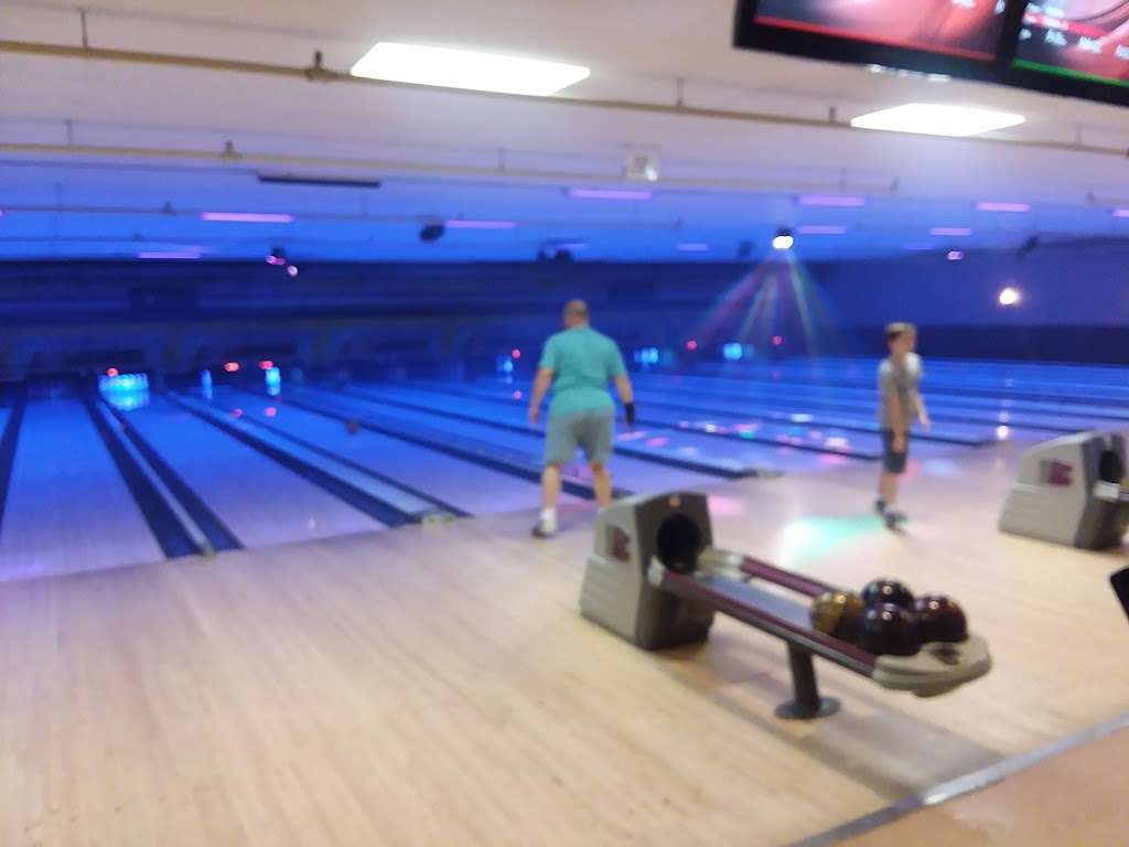 Bowl Arena Inc | 190 Susquehanna Blvd, West Hazleton, PA 18202, USA | Phone: (570) 455-6361