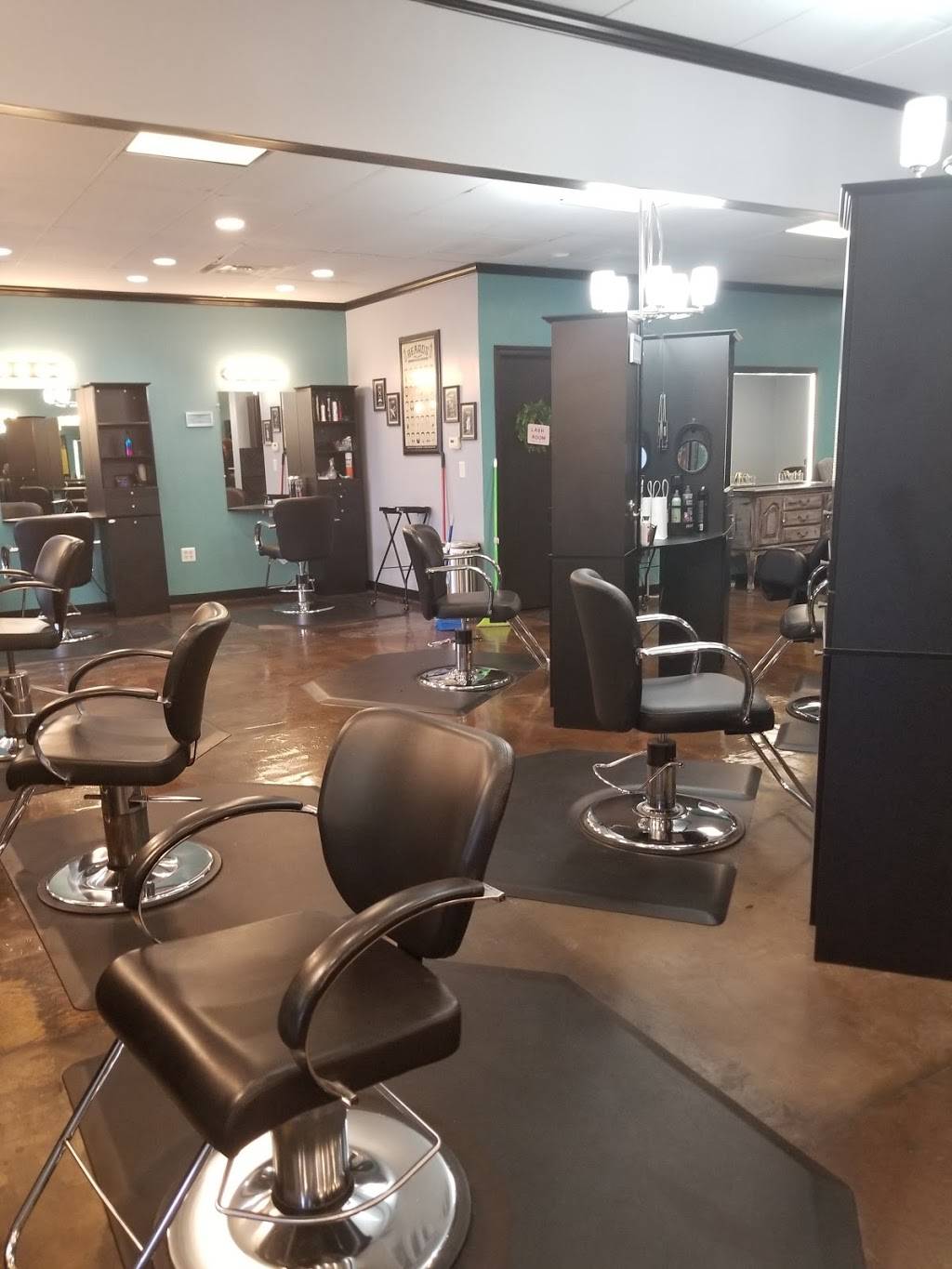 Salon Lavish | 10248 W 13th St N, Wichita, KS 67212, USA | Phone: (316) 200-7959