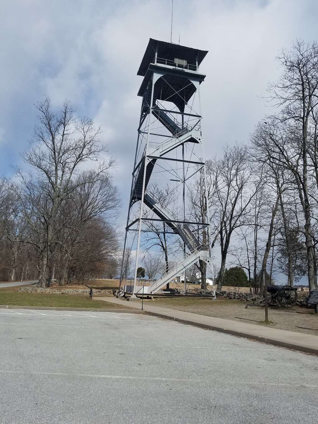 Warfield Ridge Observation Tower Parking | W Confederate Ave, Gettysburg, PA 17325, USA