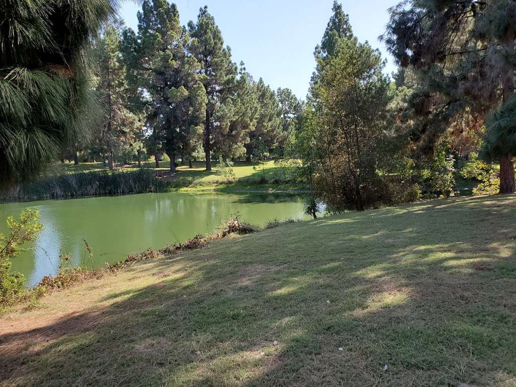 El Dorado East Regional Park | 7550 E Spring St, Long Beach, CA 90815, USA | Phone: (562) 570-1771