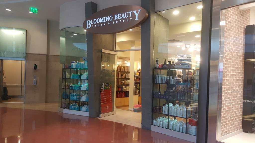 Blooming Beauty | 4200 Conroy Rd # 100, Orlando, FL 32839, USA | Phone: (407) 264-0026