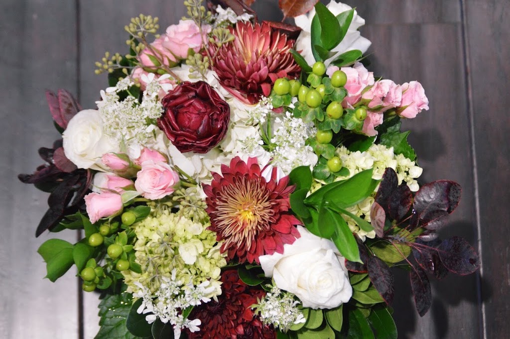 WinterPast Flowers | 1415, 116, N Main St, Lowell, NC 28098, USA | Phone: (704) 825-5172