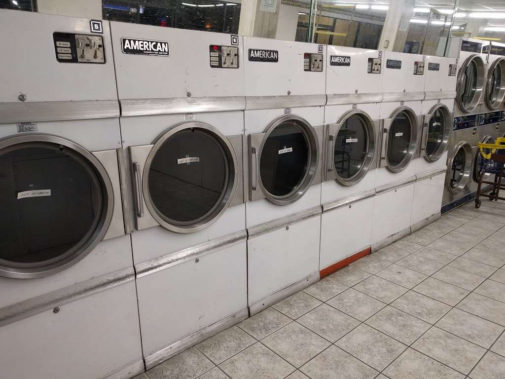 Coin-Op Laundry | 8416 Pershing Dr, Playa Del Rey, CA 90293 | Phone: (310) 301-3577