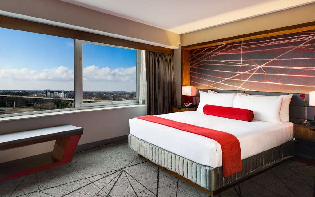 Crowne Plaza JFK Airport New York City | 138-10 135th Ave, Jamaica, NY 11436, USA | Phone: (718) 530-1160