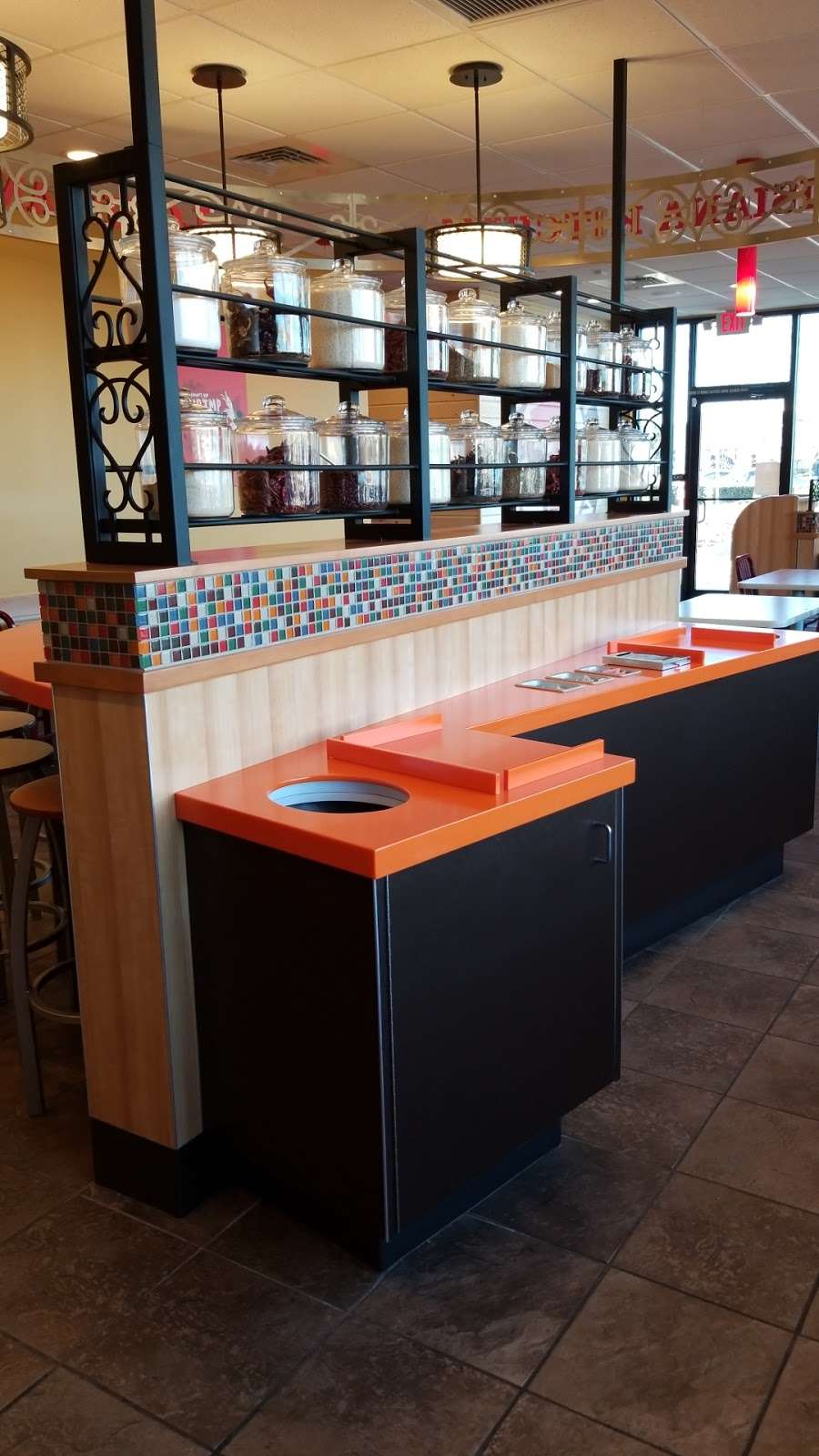 Popeyes Louisiana Kitchen | 19025 Golden Valley Rd, Santa Clarita, CA 91387, USA | Phone: (661) 347-0277