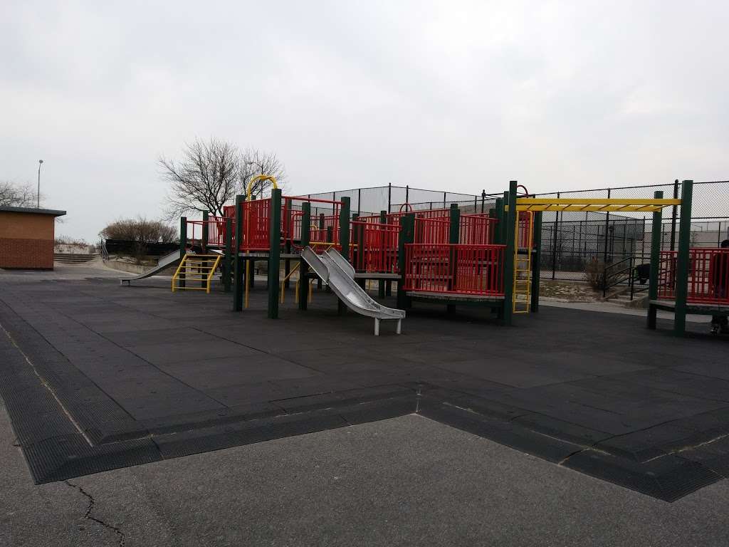 Beach 9th Street Playground | Boardwalk, Far Rockaway, NY 11691, USA | Phone: (718) 318-4000