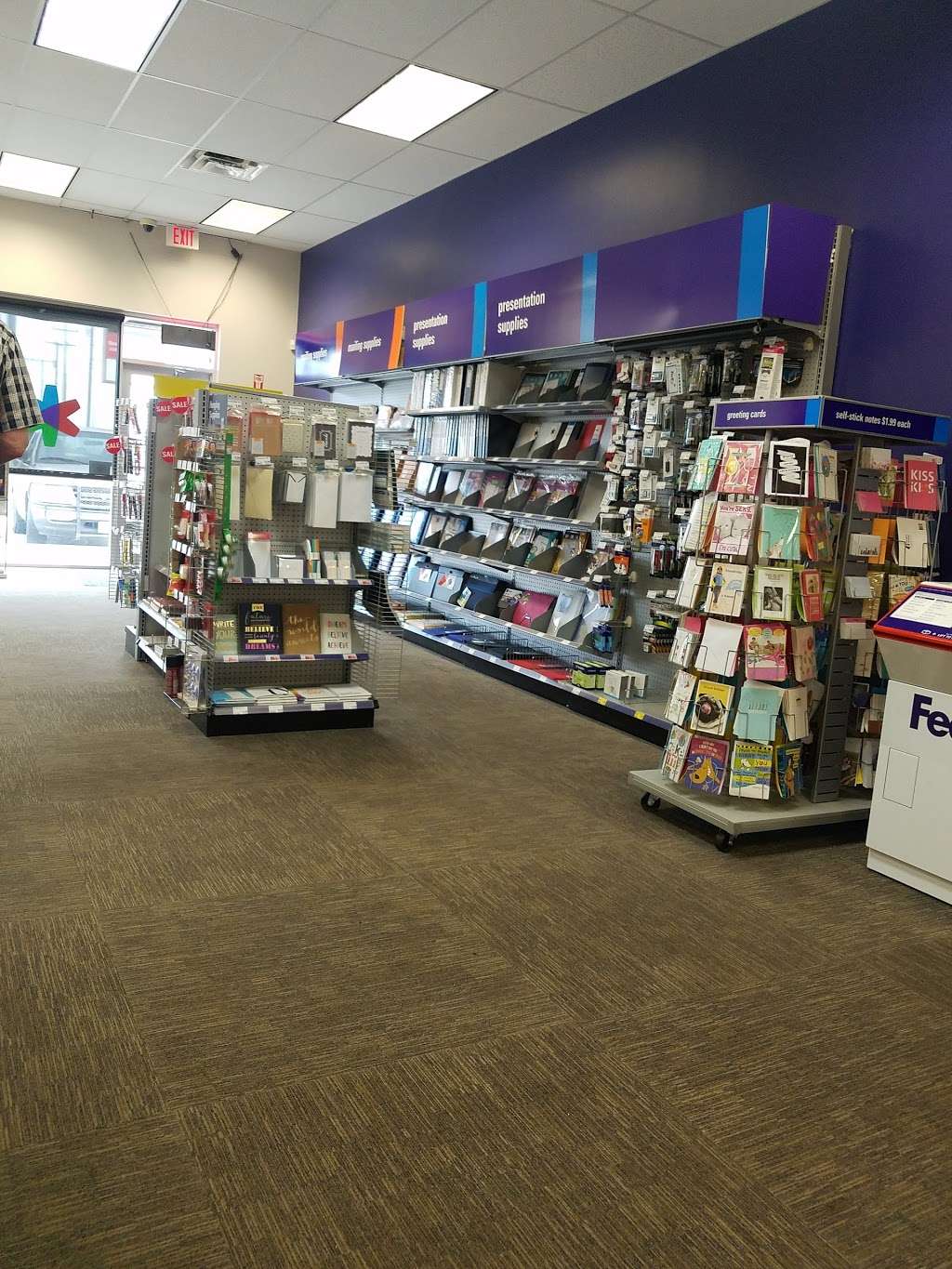 FedEx Office Print & Ship Center | 3103 SE Military Dr Suite 101, San Antonio, TX 78223, USA | Phone: (210) 337-1497