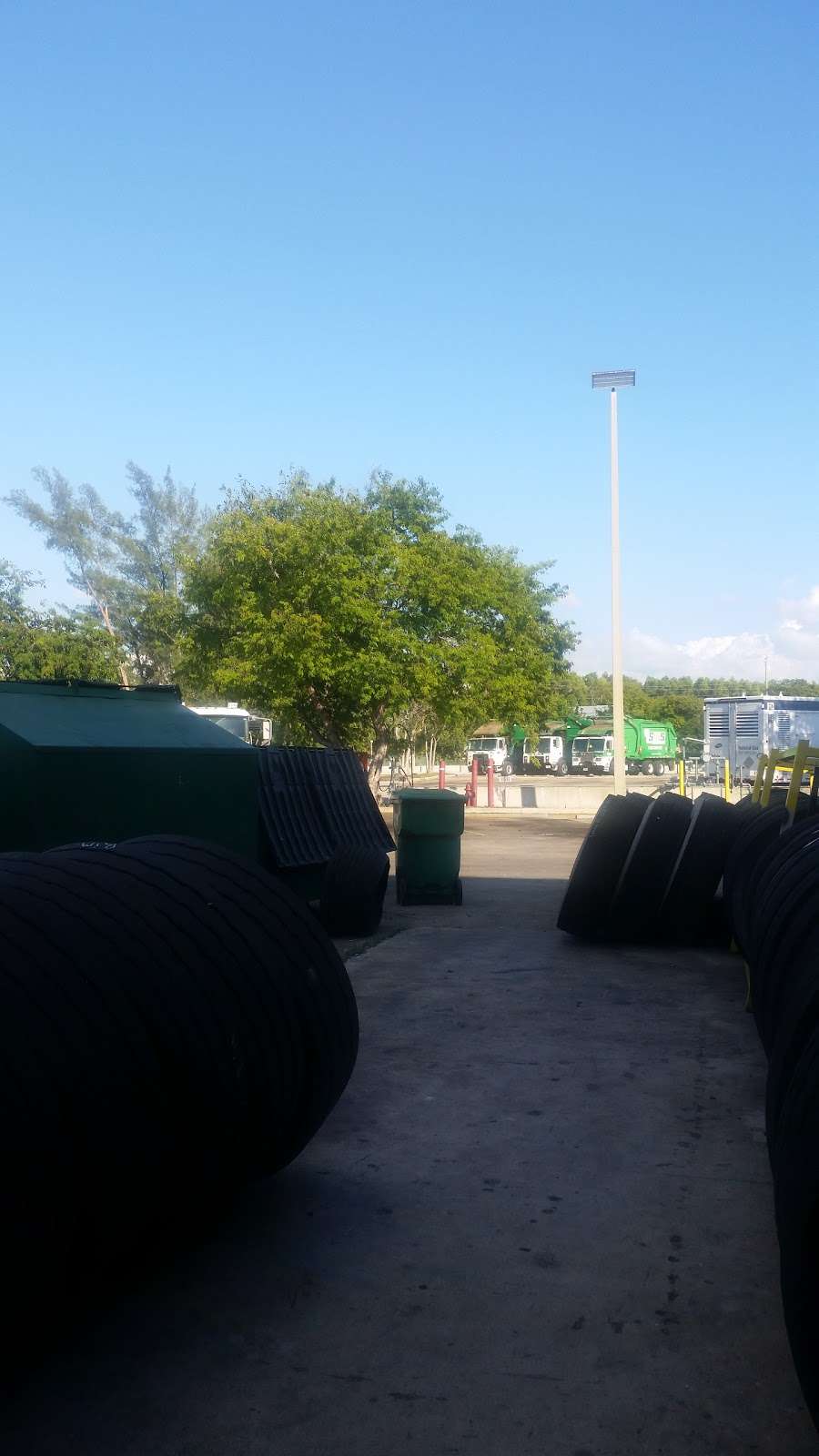 Waste Management - Boynton Beach, FL | 651 Industrial Way, Boynton Beach, FL 33426, USA | Phone: (561) 547-4000