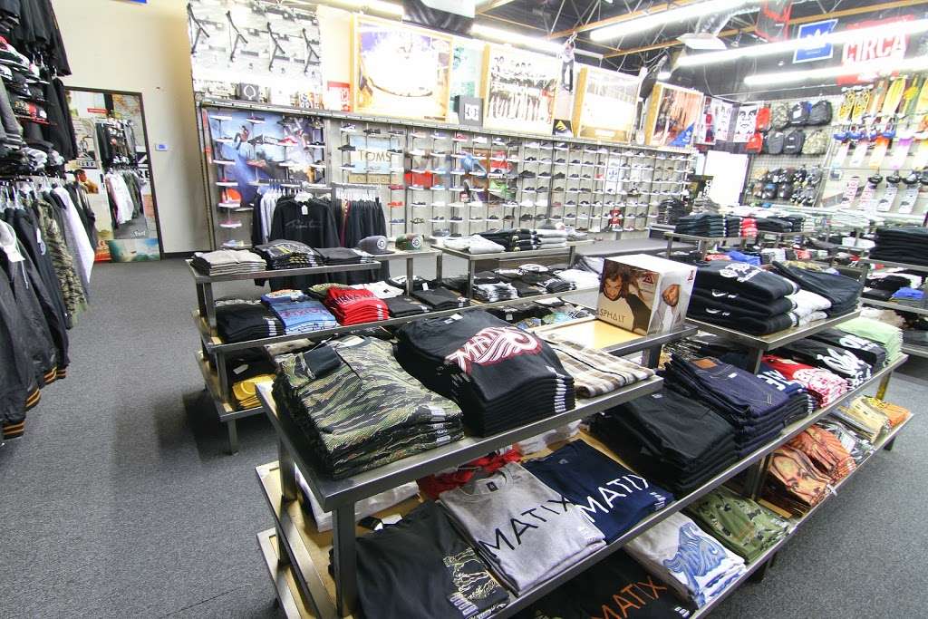 Defy Boardshop | 451 Magnolia Ave, Corona, CA 92879, USA | Phone: (951) 371-2707