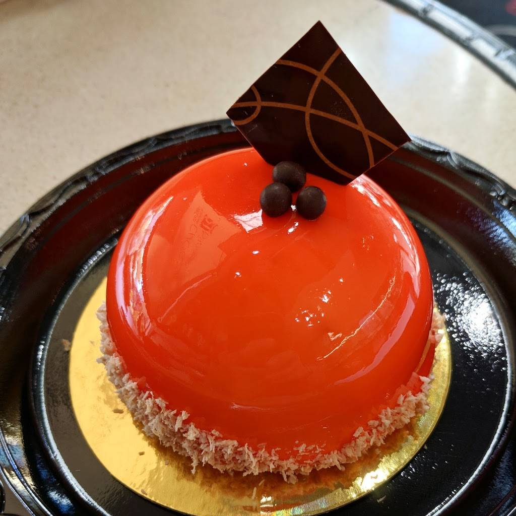 ST Patisserie Chocolat | 3057 Edinger Ave, Tustin, CA 92780, USA | Phone: (949) 500-4807