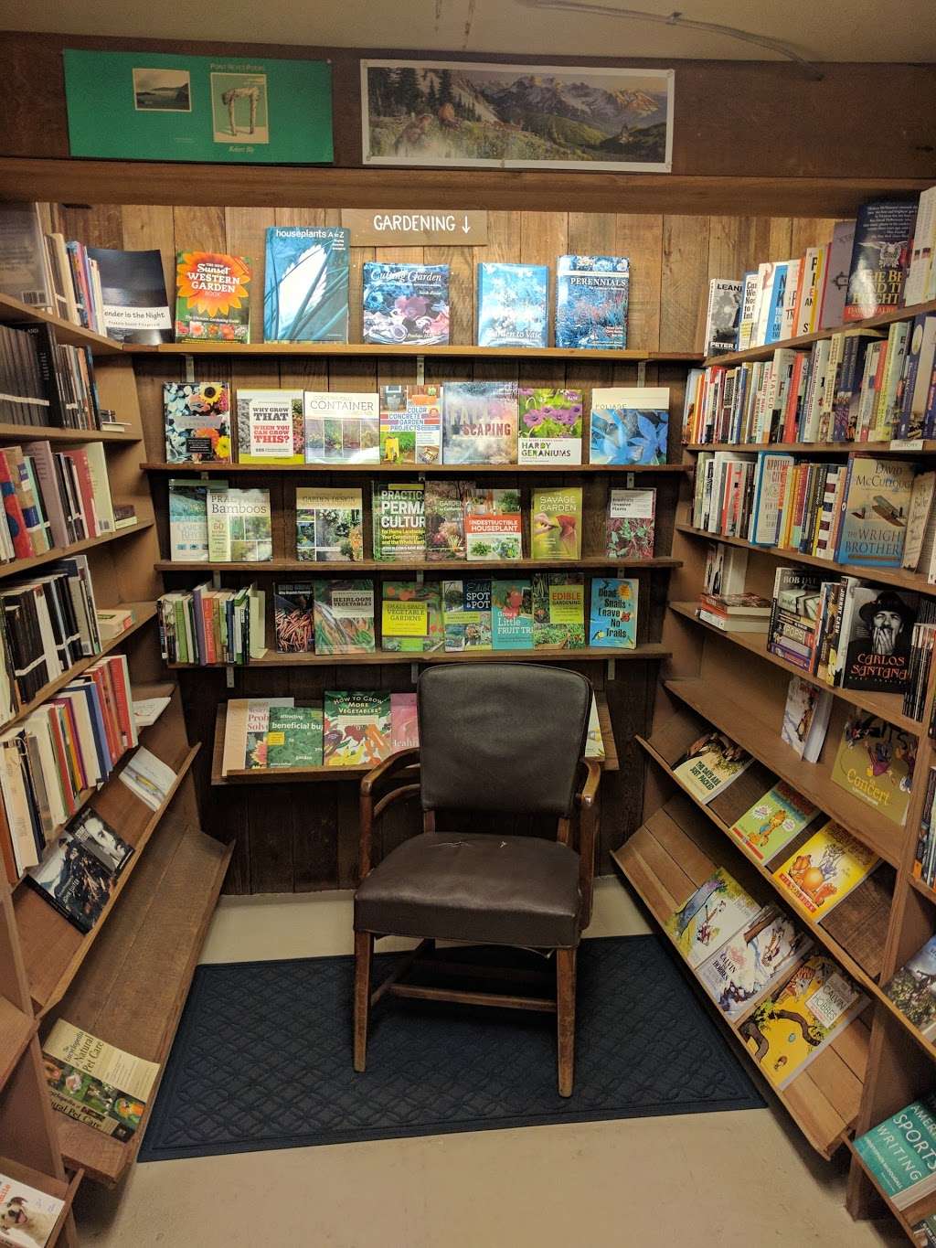 Stinson Beach Books | 3459 CA-1, Stinson Beach, CA 94970 | Phone: (415) 868-0700