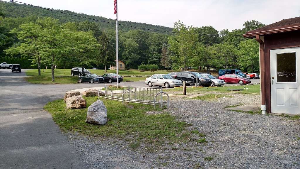 Mauch Chunk Lake Park | 625 Lentz Trail, Jim Thorpe, PA 18229, USA | Phone: (570) 325-3669