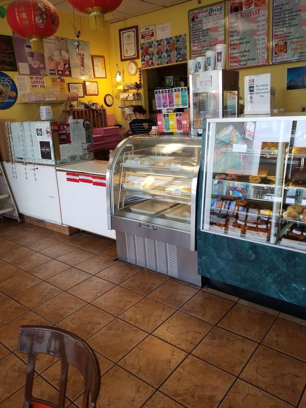 New York Donuts | 3101 Beverly Blvd B, Los Angeles, CA 90057, USA | Phone: (213) 487-9383