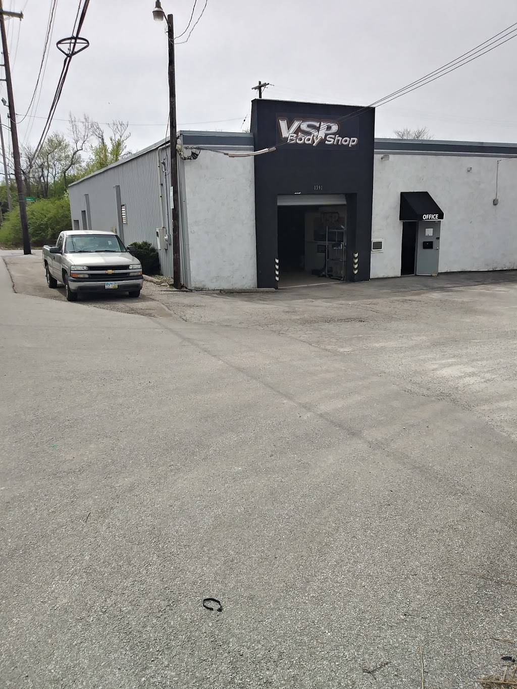 VSP Body Shop | 1391 Fields Ave, Columbus, OH 43211, USA | Phone: (614) 299-9558