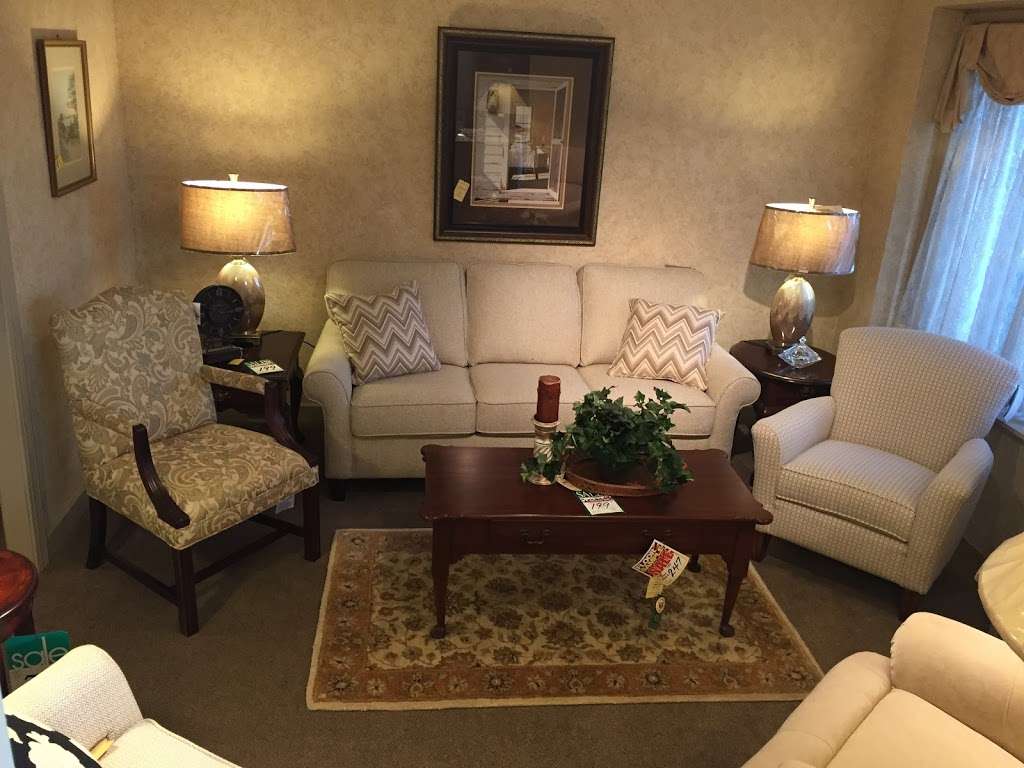 Filachecks Furniture Inc | 343 E Baltimore Pike, West Grove, PA 19390, USA | Phone: (610) 869-3351