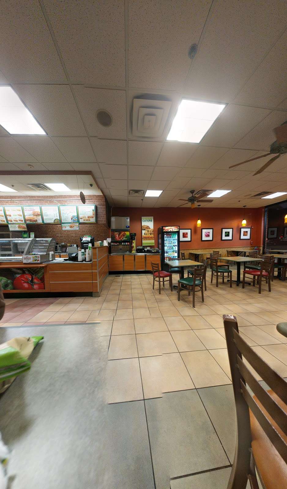 Subway Restaurants | 495 N, IL-47 Suite 1, Sugar Grove, IL 60554, USA | Phone: (630) 466-9290