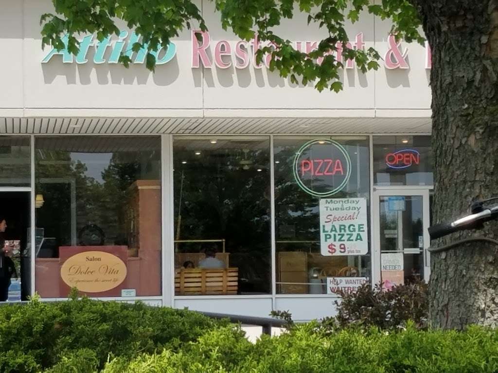 Attilios Pizza & Restaurant | 561 US-1, Edison, NJ 08817, USA | Phone: (732) 985-3111