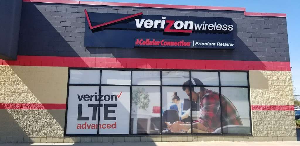 Verizon Authorized Retailer, TCC | Bristol Place, 1230 Newport Ave, Attleboro, MA 02703, USA | Phone: (508) 761-5015