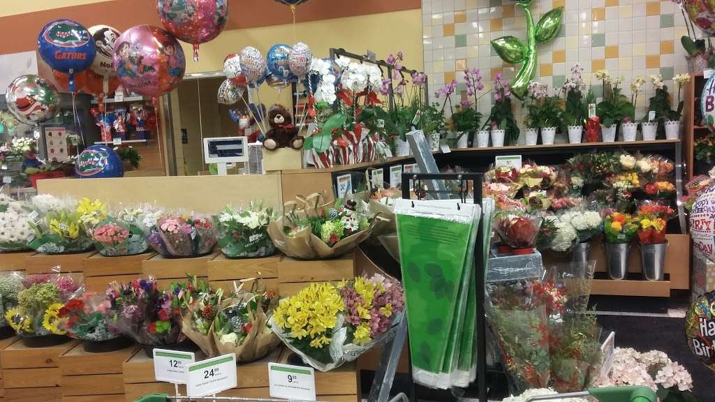 Publix Super Market at Loch Leven Landing | 18955 US-441, Mt Dora, FL 32757, USA | Phone: (352) 383-0368