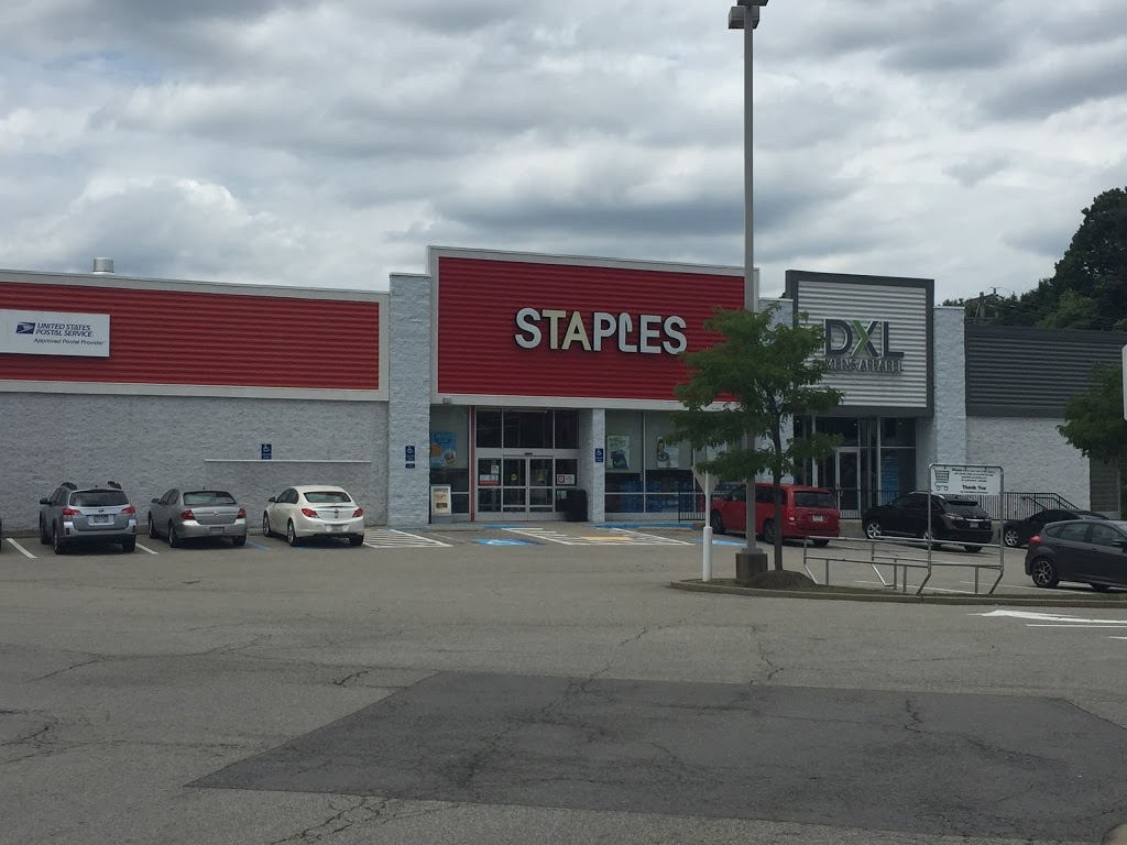 Staples | 4801 McKnight Rd, Pittsburgh, PA 15237, USA | Phone: (412) 369-9660