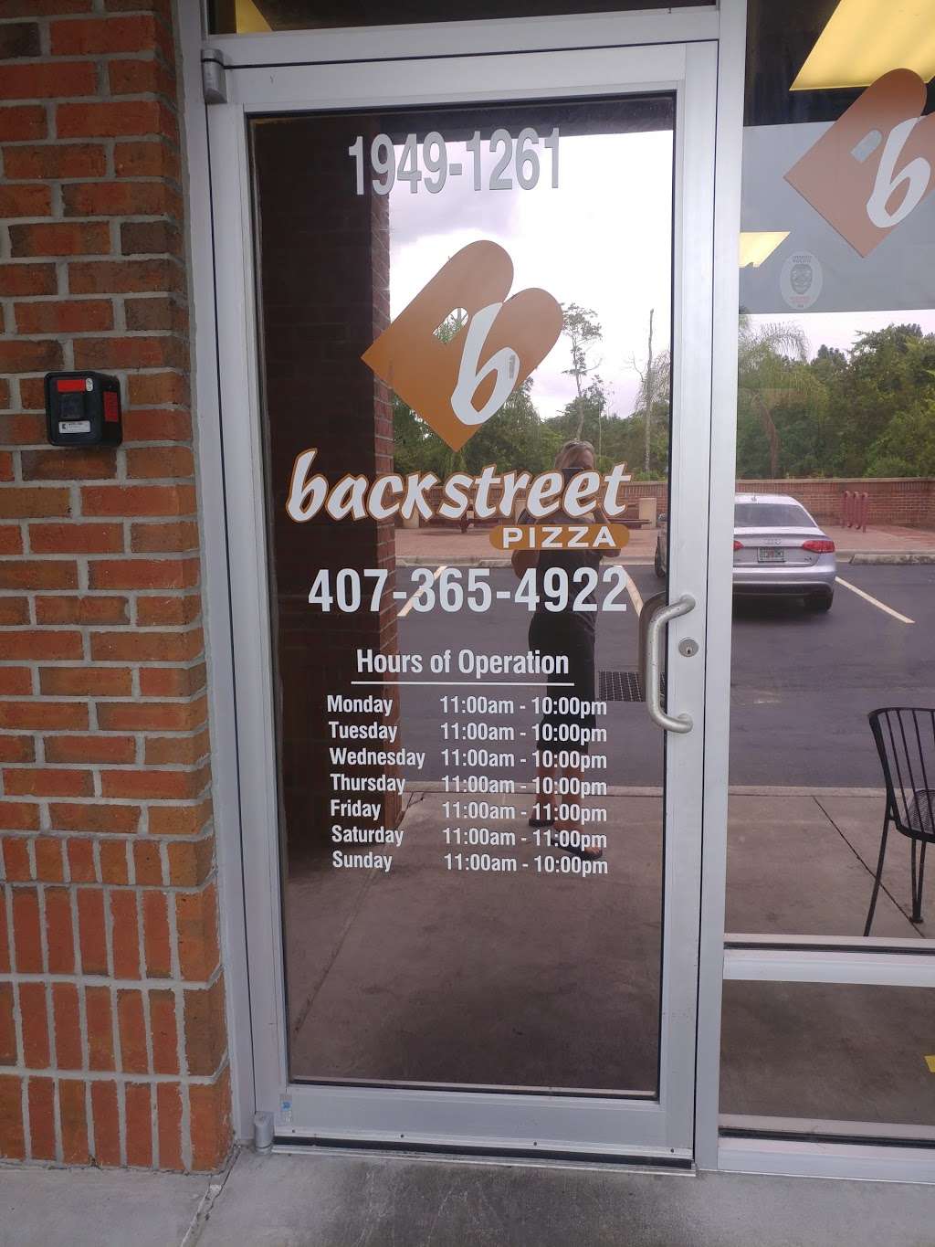 Backstreet Pizza | 1949 County Rd 419, Chuluota, FL 32766, USA | Phone: (407) 365-4922